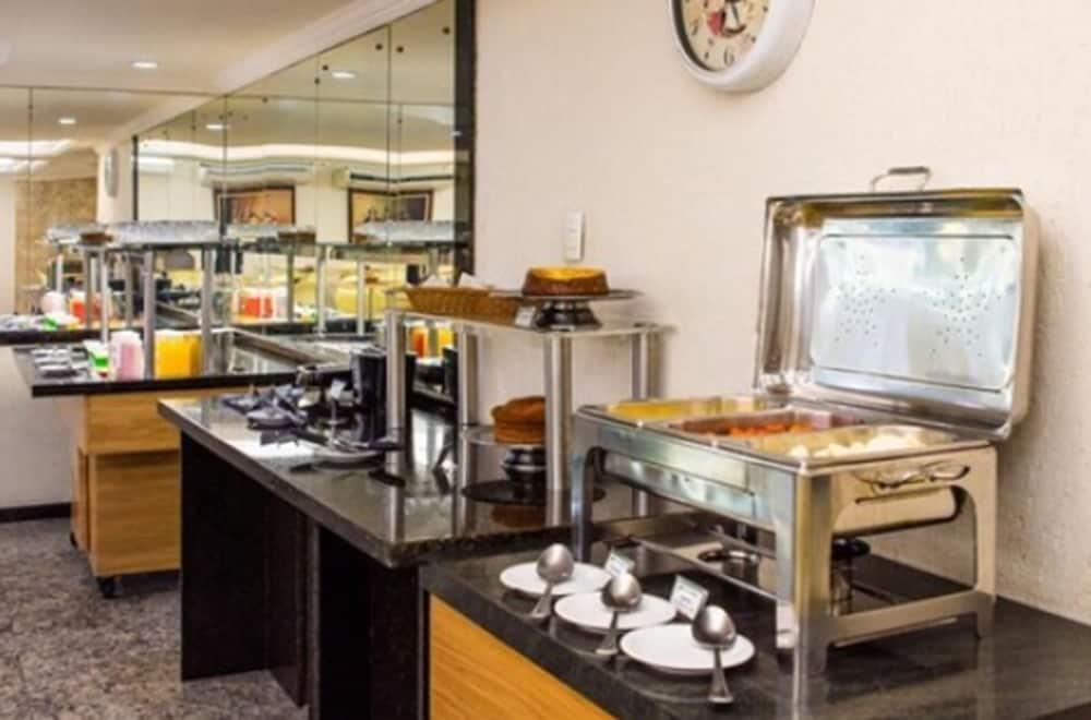 Hotel Nacional Inn Recife Aeroporto ภายนอก รูปภาพ